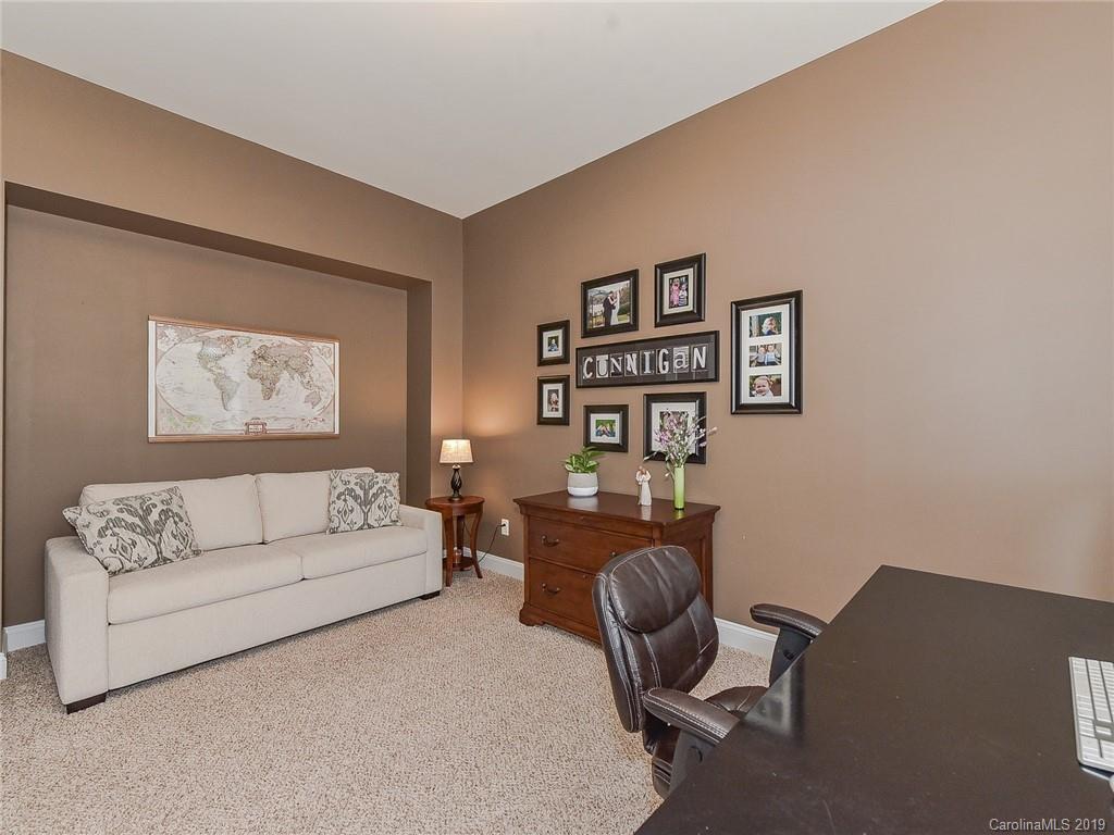 313 Olmstead Street Fort Mill, SC 29708 - Photo 6 of 48 a living room with furniture