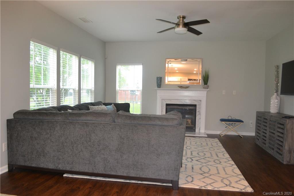 10741 Hellebore Road Charlotte, NC 28213 - Photo 12 of 31 Gallery Image 12