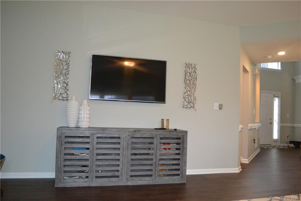 10741 Hellebore Road Charlotte, NC 28213 - Photo 15 of 31 Gallery Image 15