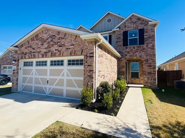 $2,300 | 1000 Danish Cove, Hutto, TX 78634