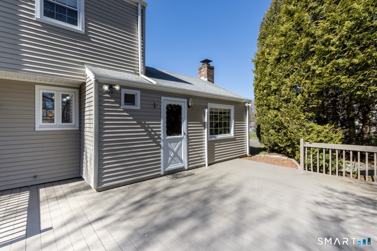 146 Warde Terrace Fairfield, CT 06825 - Photo 30 of 38