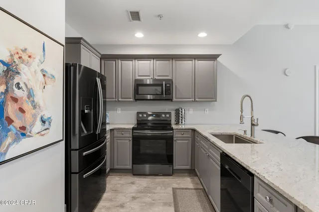 $2,200 | 4100 Marriott Drive, Unit 111, Panama City, FL 32408