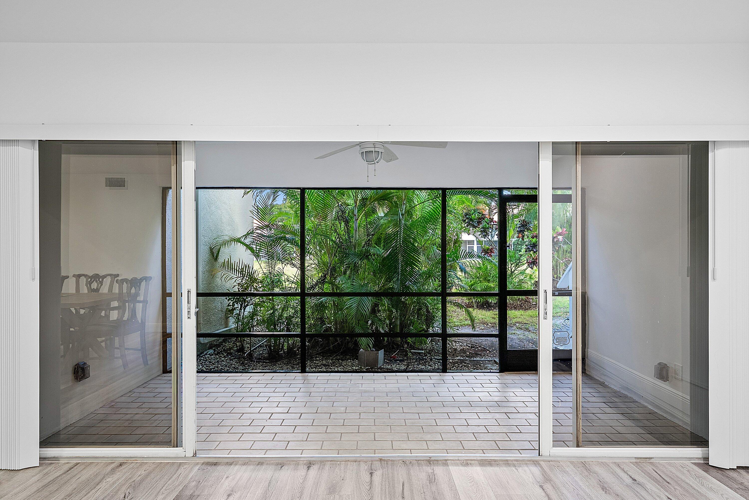 6165 Old Court Road, Unit 123 Boca Raton, FL 33433 - Photo 21 of 30 Screened patio