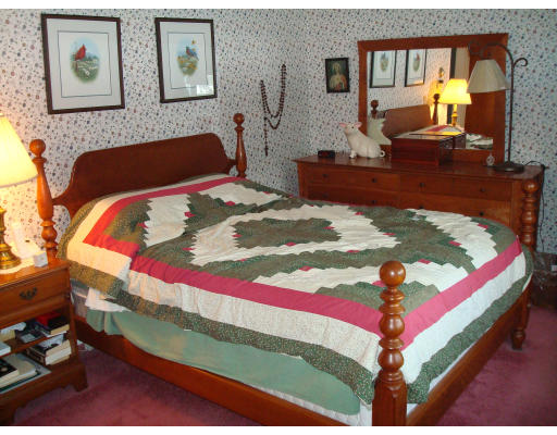 325 Country Club Road Greenfield, MA 01301 - Photo 7 of 11 Gallery Image 7