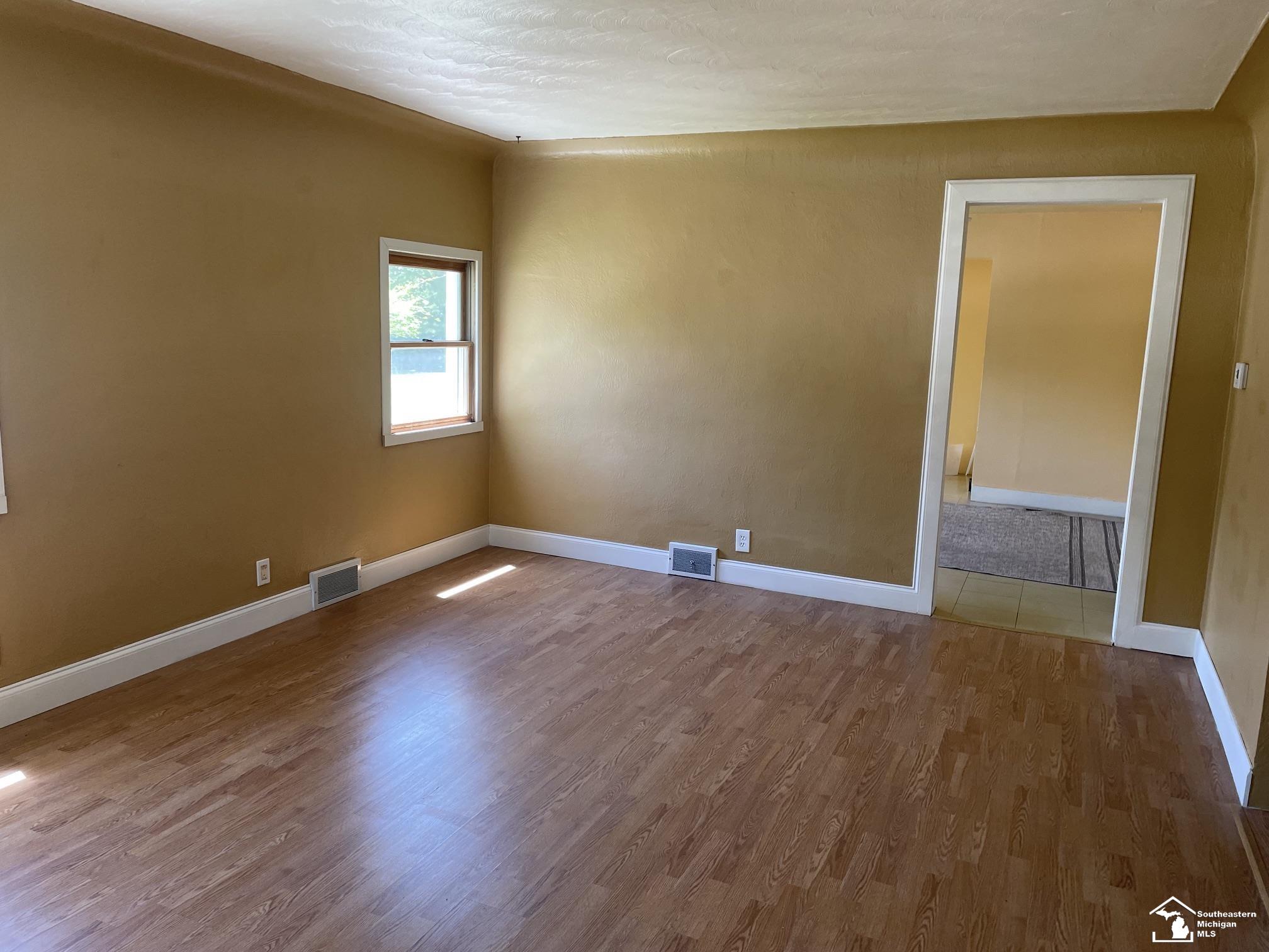 6719 Summerfield Road Temperance, MI 48182 - Photo 21 of 39