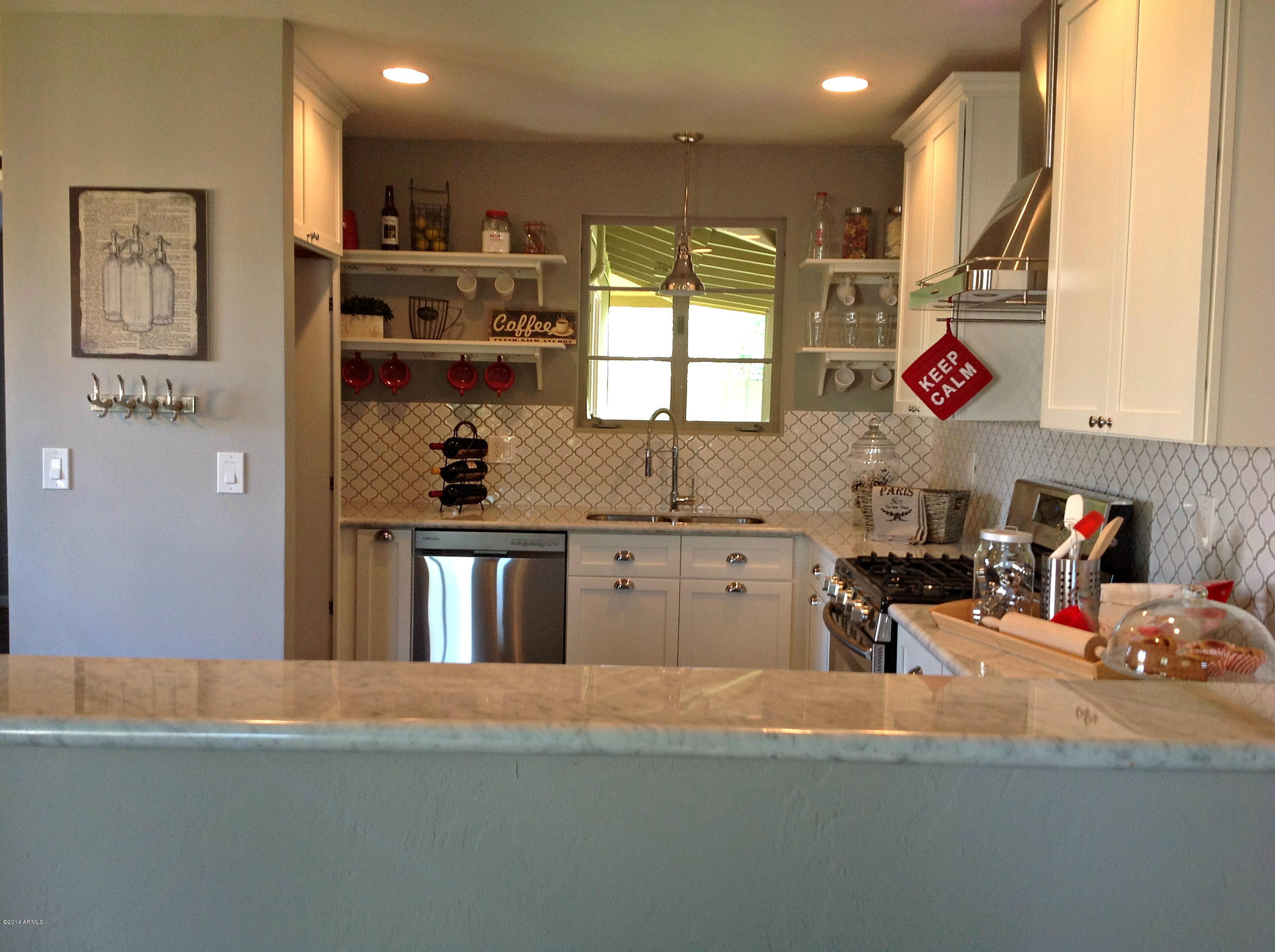 1101 West Roma Avenue Phoenix, AZ 85013 - Photo 3 of 16 Roma Kitchen