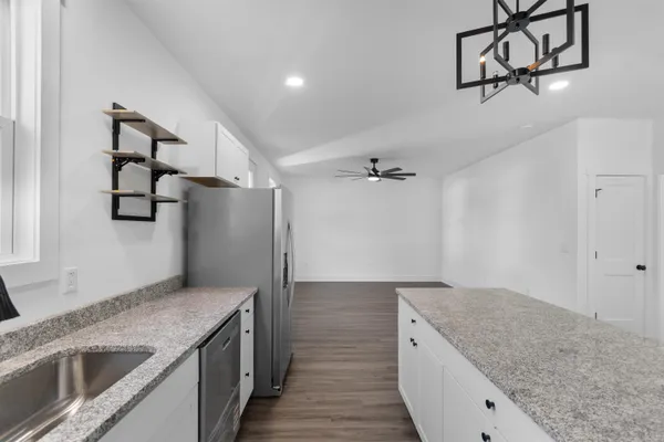 $248,000 | 212 North Morgan Avenue, Andrews, SC 29510