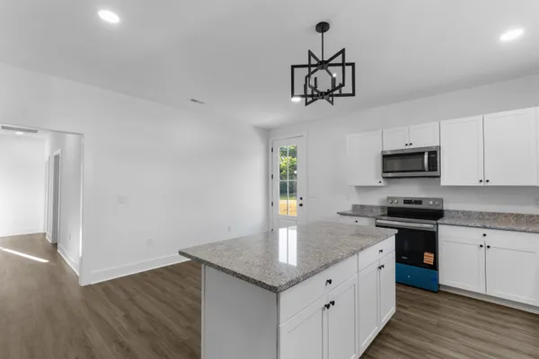 $248,000 | 212 North Morgan Avenue, Andrews, SC 29510