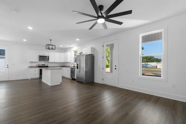 $248,000 | 212 North Morgan Avenue, Andrews, SC 29510