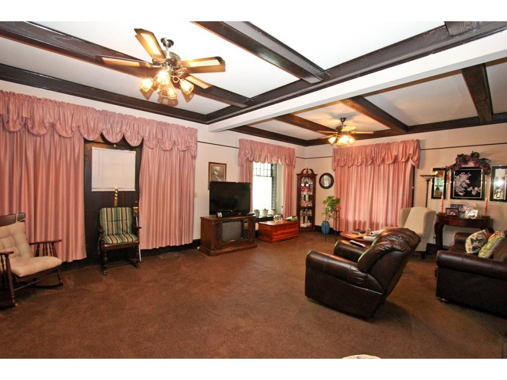 328 Clifton Heights Road Newport, TN 37821 - Photo 8 of 36 Photo 8