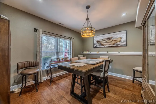 $700,000 | 149 Snead Circle, Lake Ozark, MO 65049