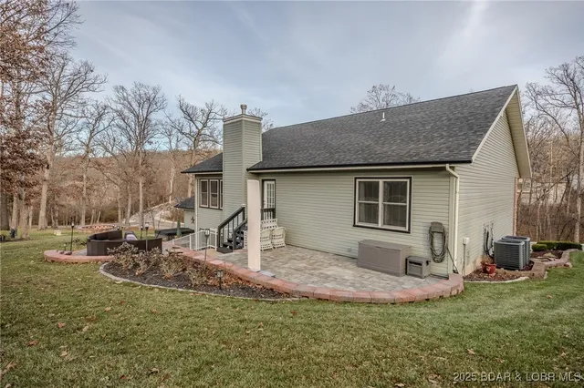 $700,000 | 149 Snead Circle, Lake Ozark, MO 65049