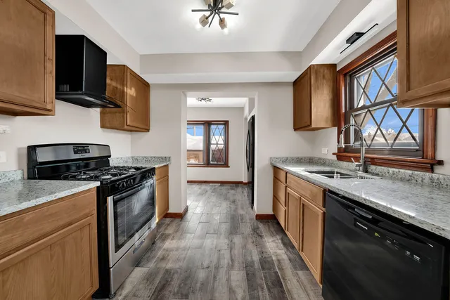 $548,900 | 6559 South Kilpatrick Avenue, Chicago, IL 60629