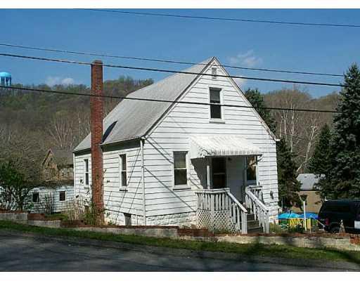 292 Saunders Station Road Level Green, PA 15085 - Photo 1 of 1 Exterior Front.
