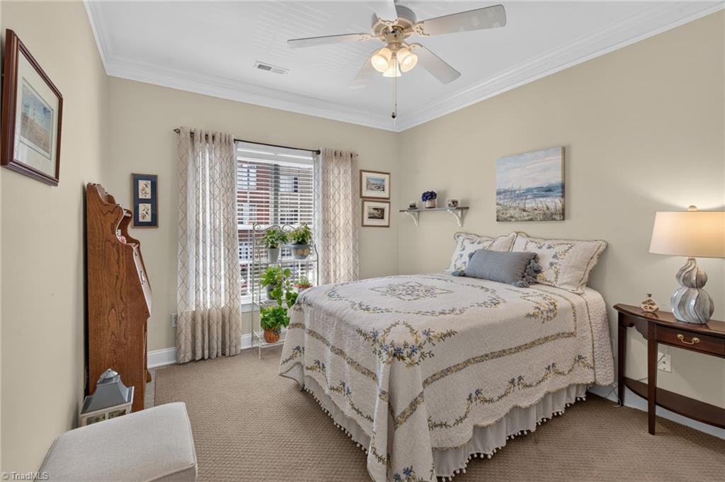 522 College Road, Unit 207 Greensboro, NC 27410 - Photo 6 of 34