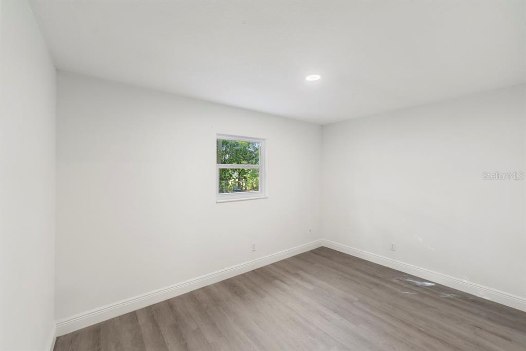 1087 Swan Street Melbourne, FL 32935 - Photo 25 of 36