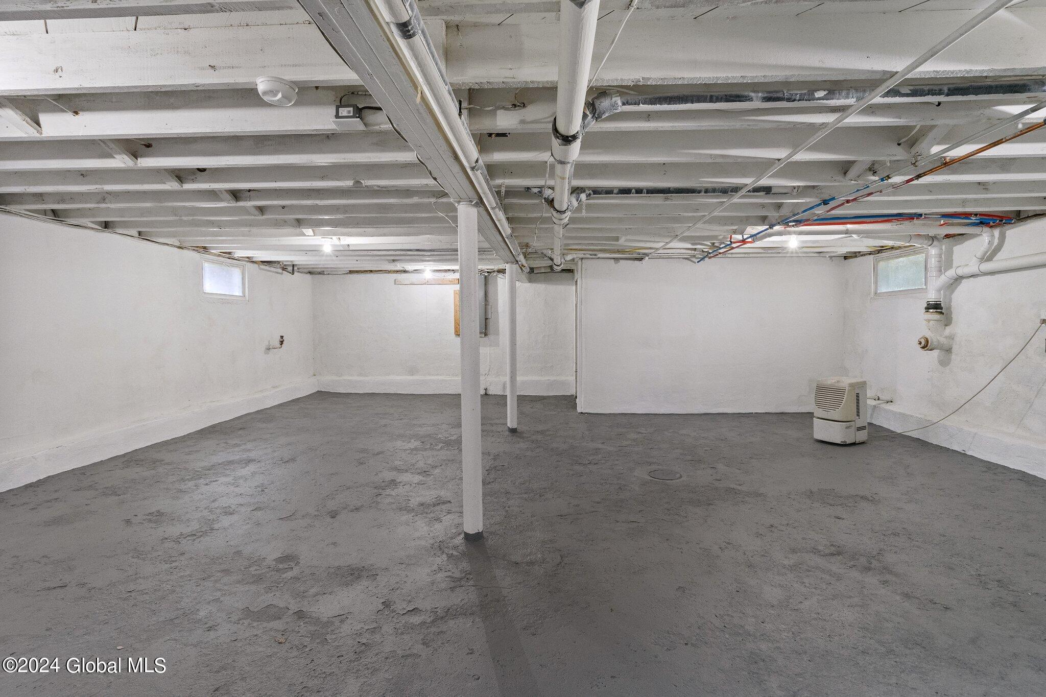 1031 Wavell Road Rotterdam, NY 12303 - Photo 38 of 47 33-web-or-mls-1031-wavell-rd