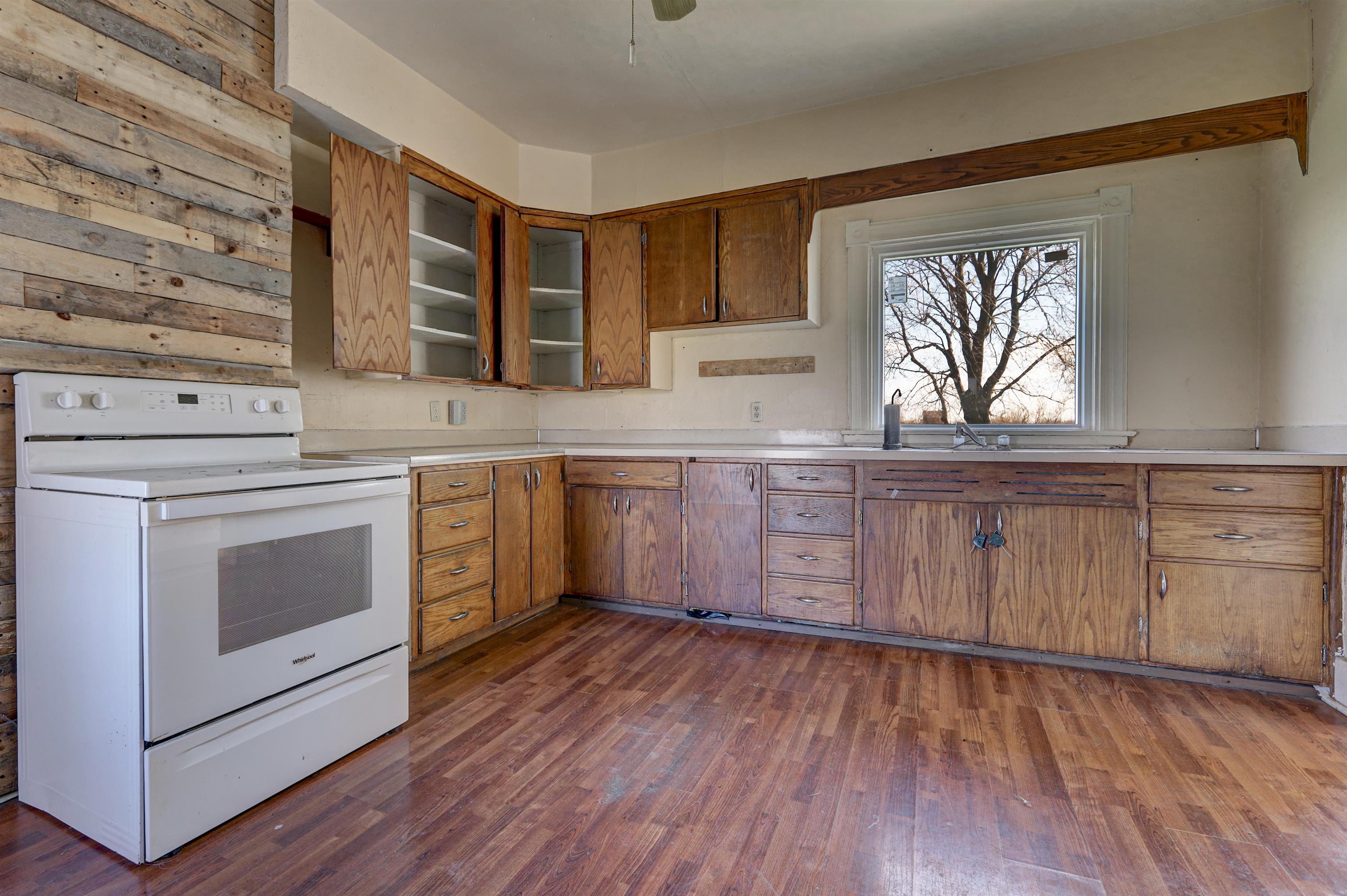 W5136 Brusewitz Road Black Creek, WI 54106 - Photo 14 of 42
