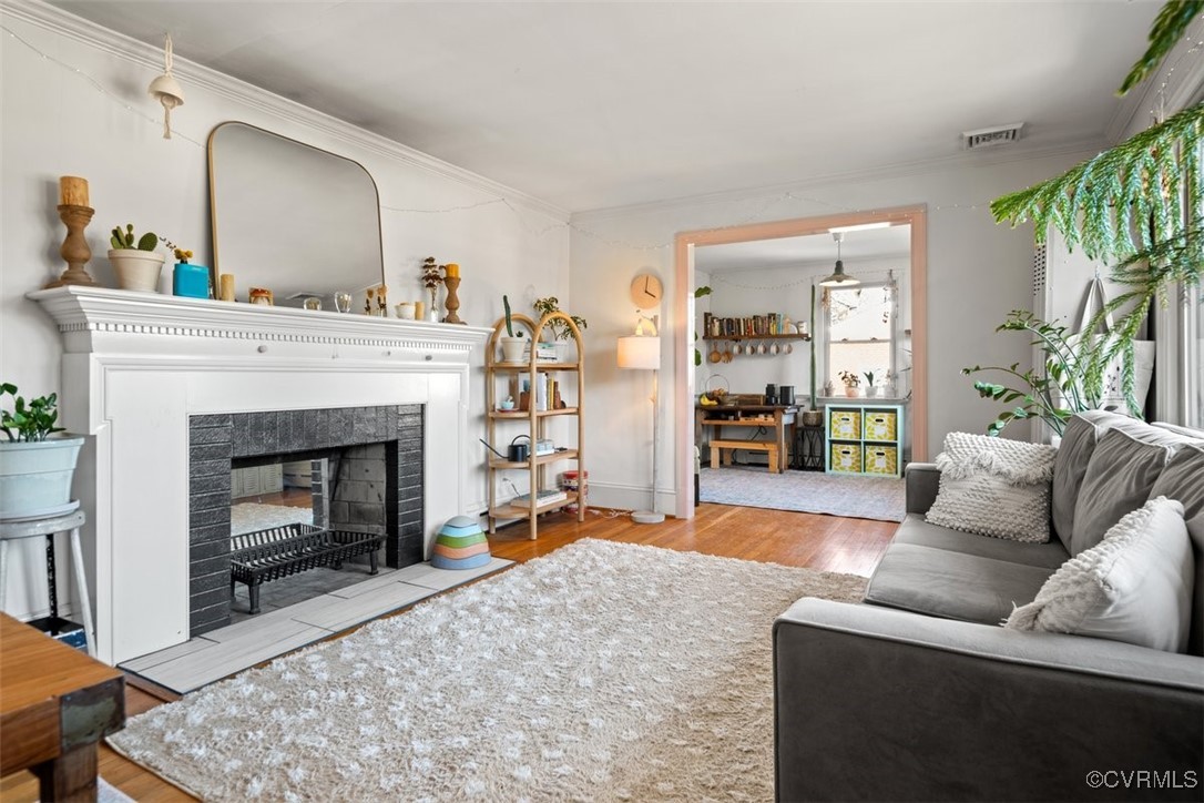 1126 Clauson Road Richmond, VA 23227 - Photo 4 of 37 Gallery Image 4