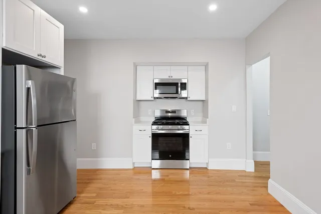 $3,000 | 57 Mora Street, Unit 2, Boston, MA 02124