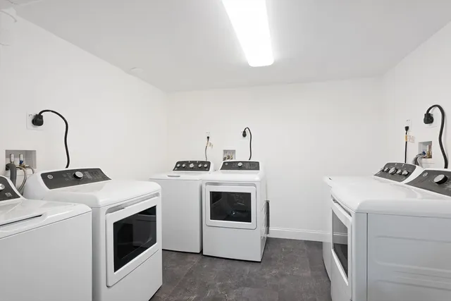 $3,000 | 57 Mora Street, Unit 2, Boston, MA 02124