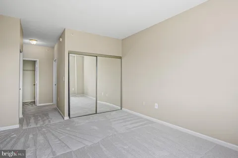 $490,000 | 19355 Cypress Ridge Terrace, Unit 802, Leesburg, VA 20176