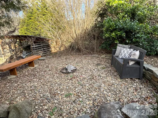 $649,000 | 15 Beaverdam Court, Asheville, NC 28804