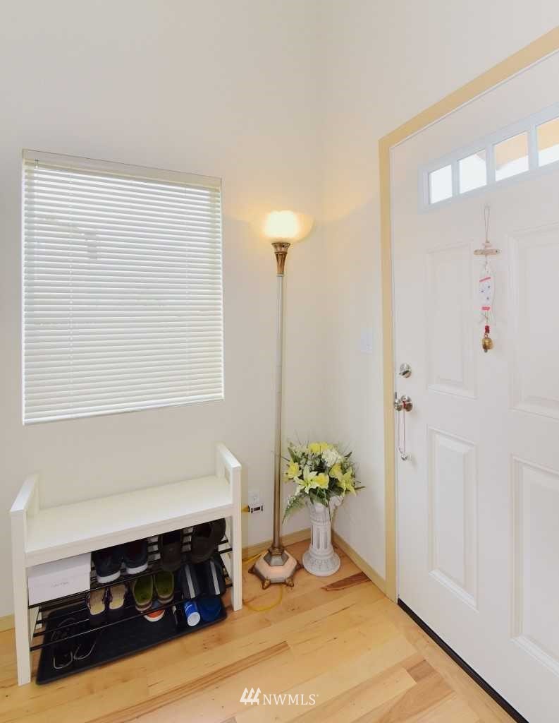 2916 Eagle Avenue Bremerton, WA 98310 - Photo 3 of 22 Gallery Image 3