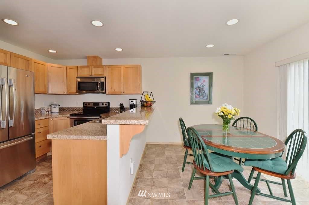 2916 Eagle Avenue Bremerton, WA 98310 - Photo 6 of 22 Gallery Image 6