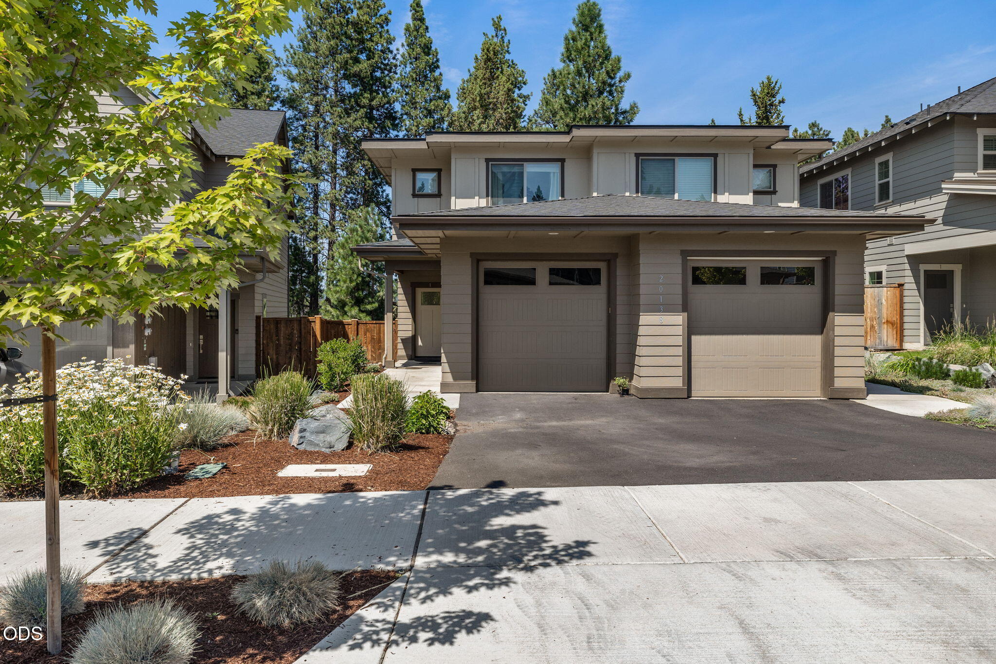 20251 Hardy Road Bend, OR 97703 - Photo 1 of 20 Gallery Image 1