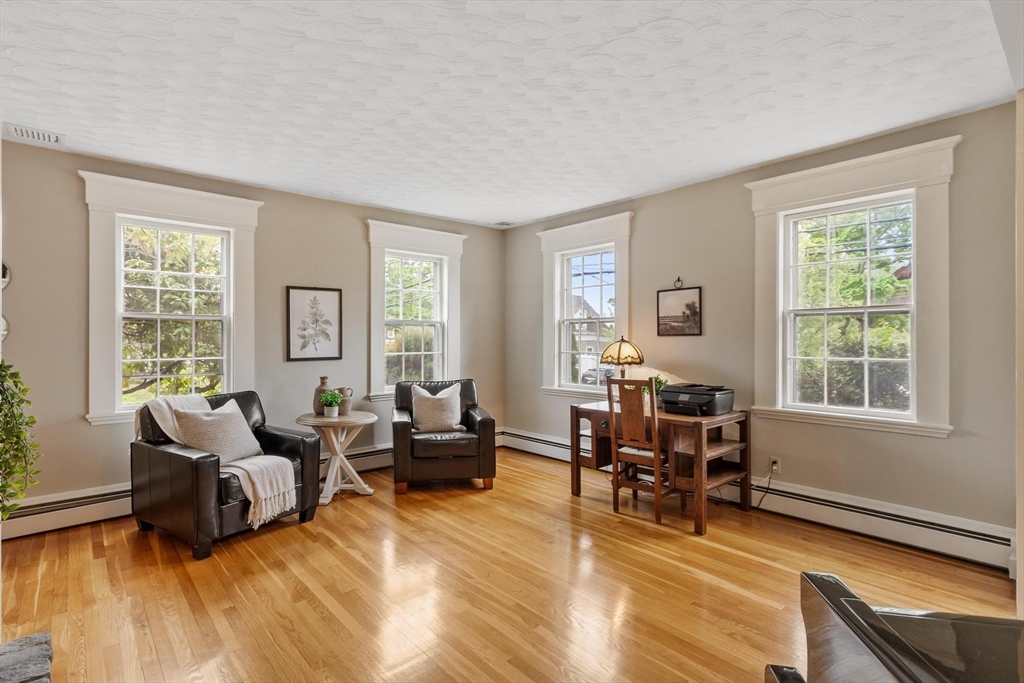 77 Centre Street Danvers, MA 01923 - Photo 6 of 41