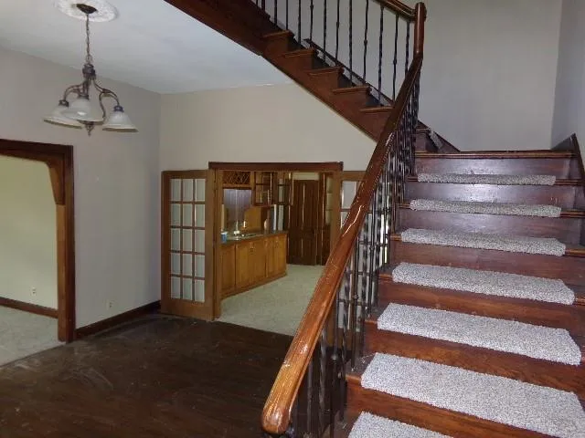 $151,800 | 105 East Clinton Street, Clinton, MO 64735