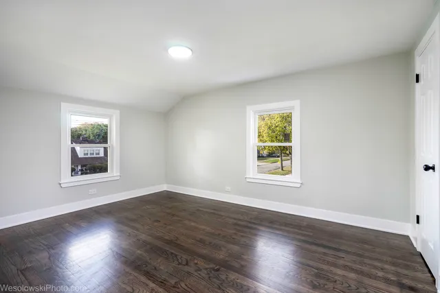 $319,900 | 4247 Anna Avenue, Lyons, IL 60534