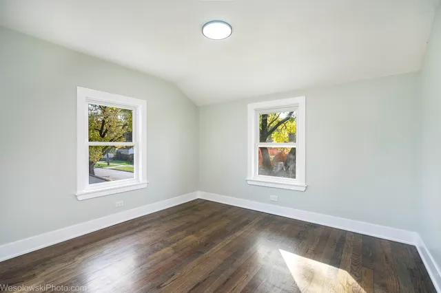 $319,900 | 4247 Anna Avenue, Lyons, IL 60534