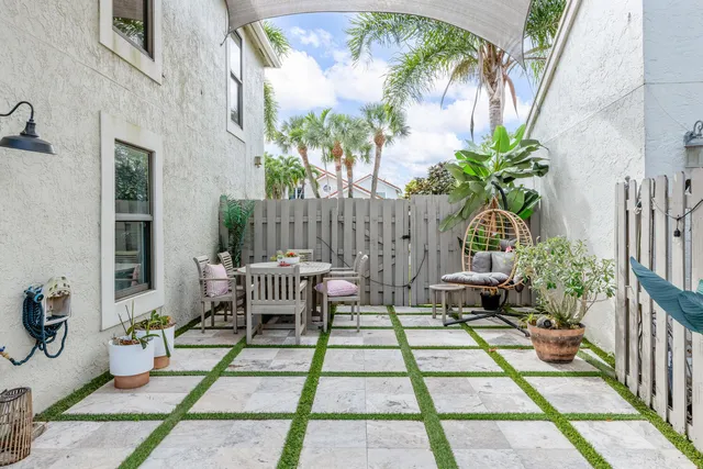 a view of a lake with houses