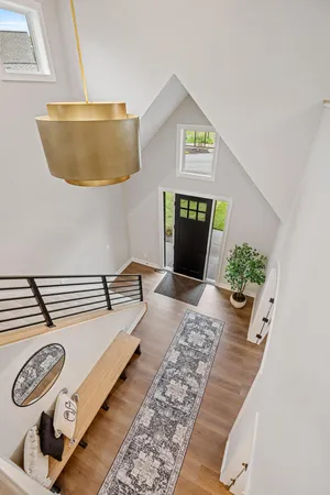 $1,065,000 | 449 Bear Court, Vadnais Heights, MN 55127