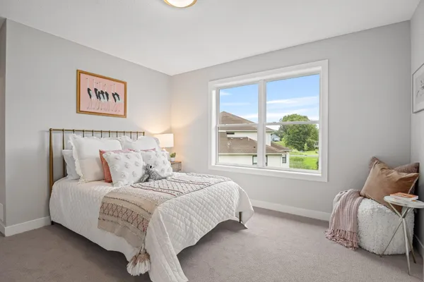 $1,065,000 | 449 Bear Court, Vadnais Heights, MN 55127