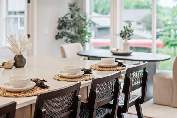 $1,065,000 | 449 Bear Court, Vadnais Heights, MN 55127