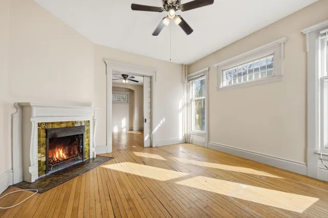 $399,900 | 709 7th Street Southeast, Minneapolis, MN 55414