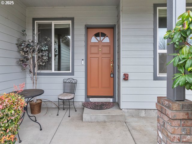 1327 Manzana Street Eugene, OR 97404 - Photo 5 of 26