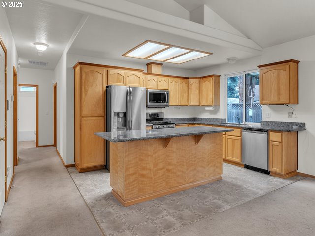 1327 Manzana Street Eugene, OR 97404 - Photo 8 of 26