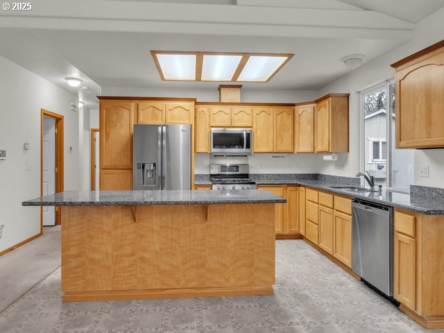 1327 Manzana Street Eugene, OR 97404 - Photo 10 of 26