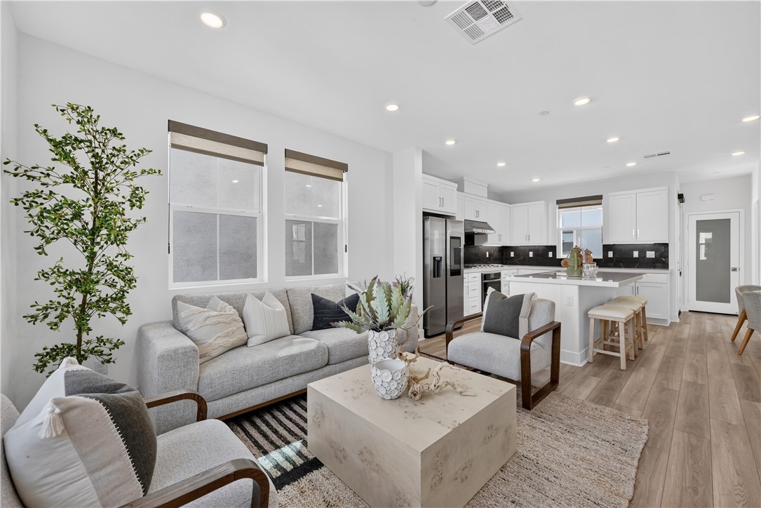 1360 Windmill Road Rancho Mission Viejo, CA 92694 - Photo 12 of 75 Gallery Image 12