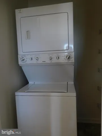 a close up view of washer and dryer