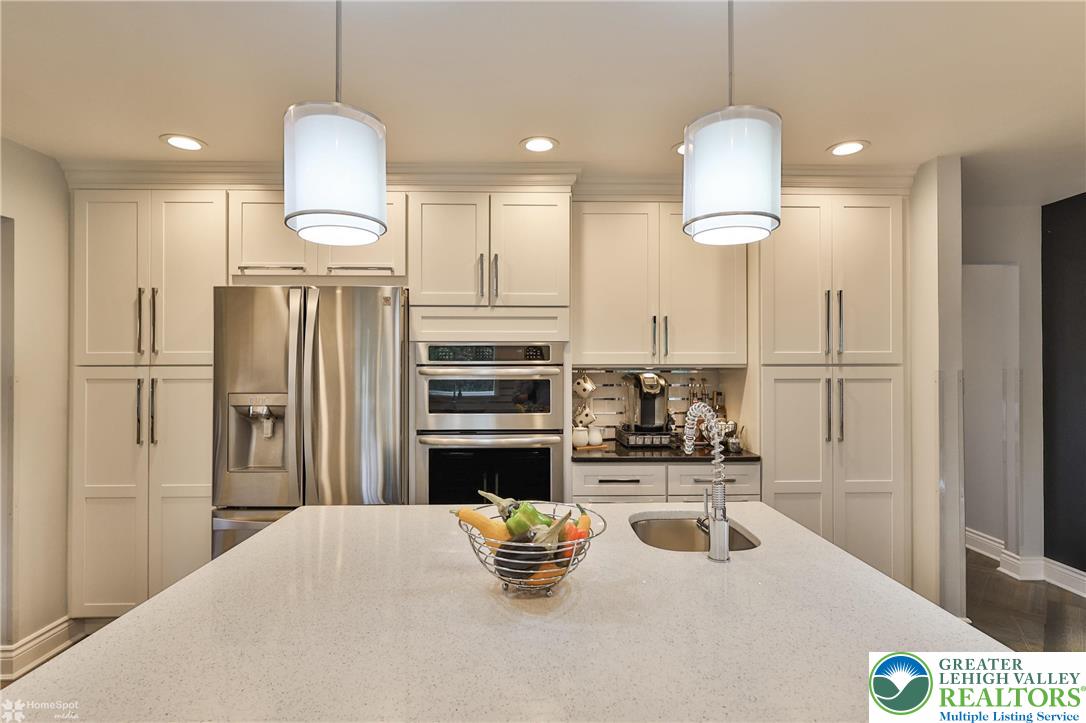 2821 Center Street Bethlehem, PA 18017 - Photo 11 of 58 Large center island w/ prep sink