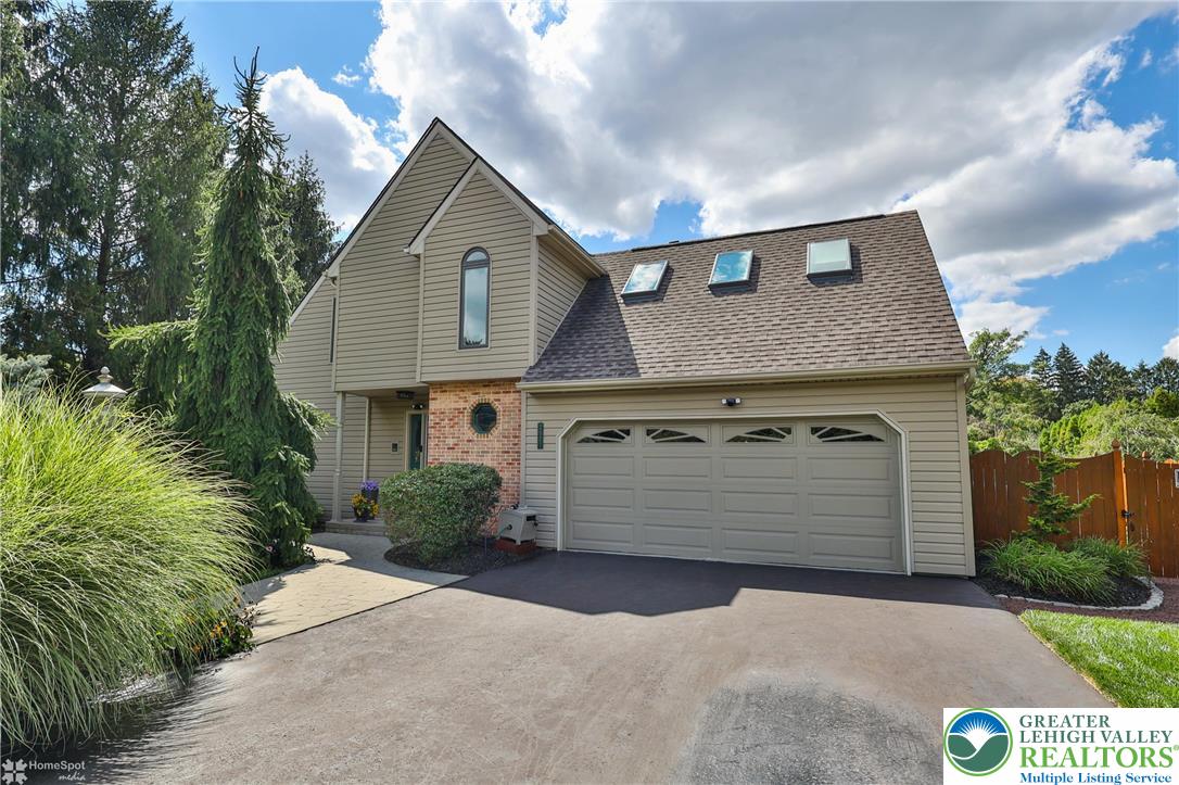 2821 Center Street Bethlehem, PA 18017 - Photo 3 of 58