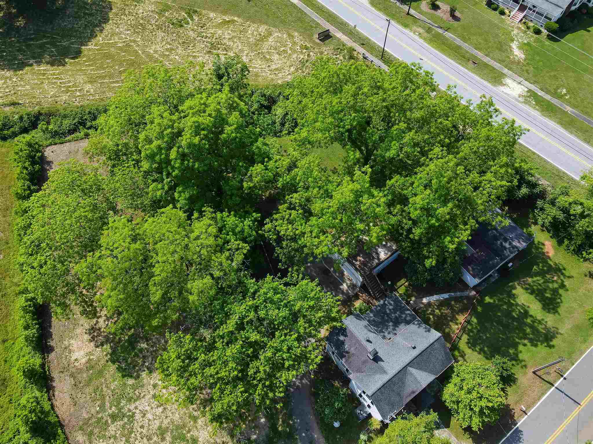 104 Montgomery Street Campobello, SC 29322 - Photo 30 of 32