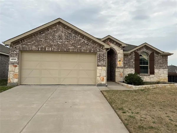 $2,200 | 4700 Essonite Road, Little Elm, TX 76227