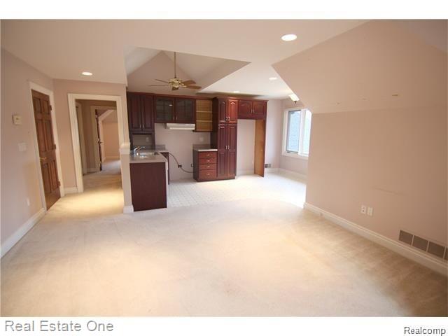 32400 Rock Ridge Lane Farmington Hills, MI 48334 - Photo 24 of 44