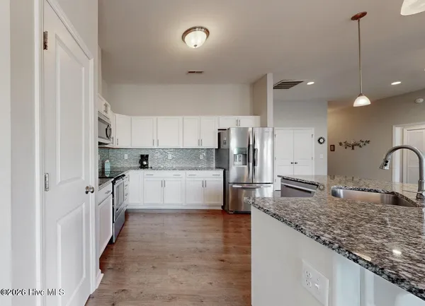 $2,200 | 2644 Rhinestone Drive, Winterville, NC 28590